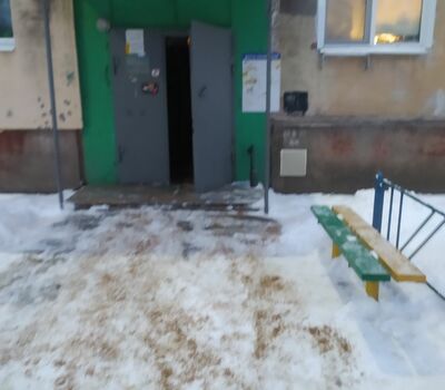 Очистка входных групп на МКД